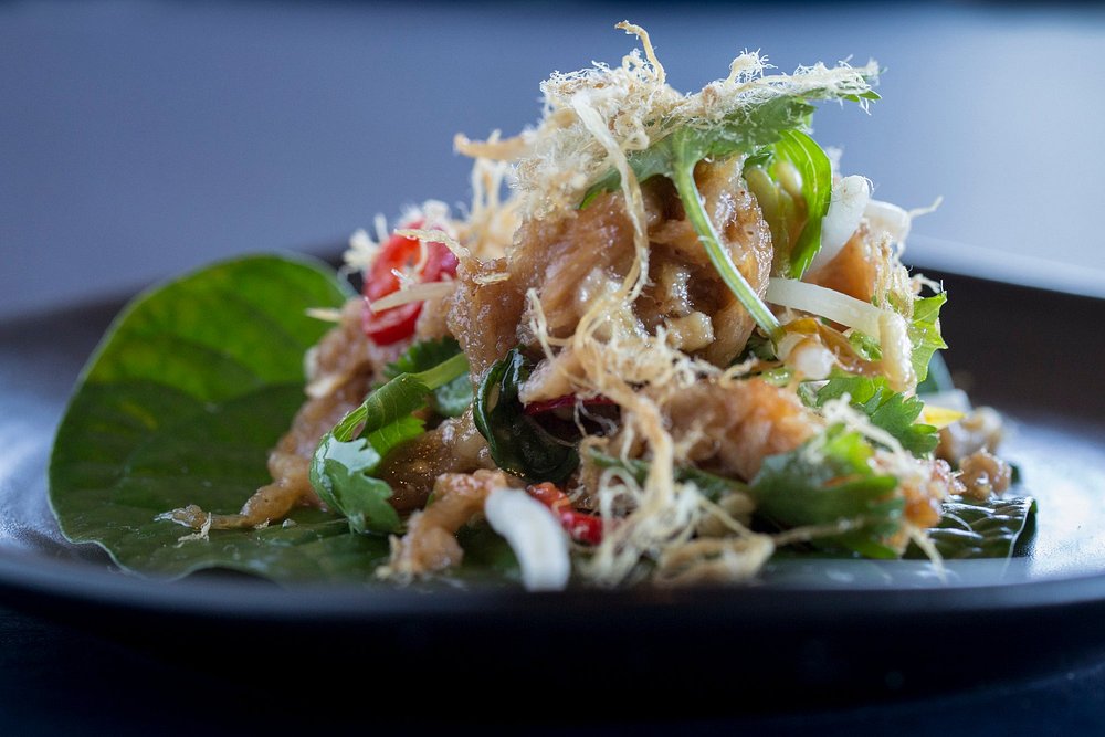 Sticky Pork Betel Leaf